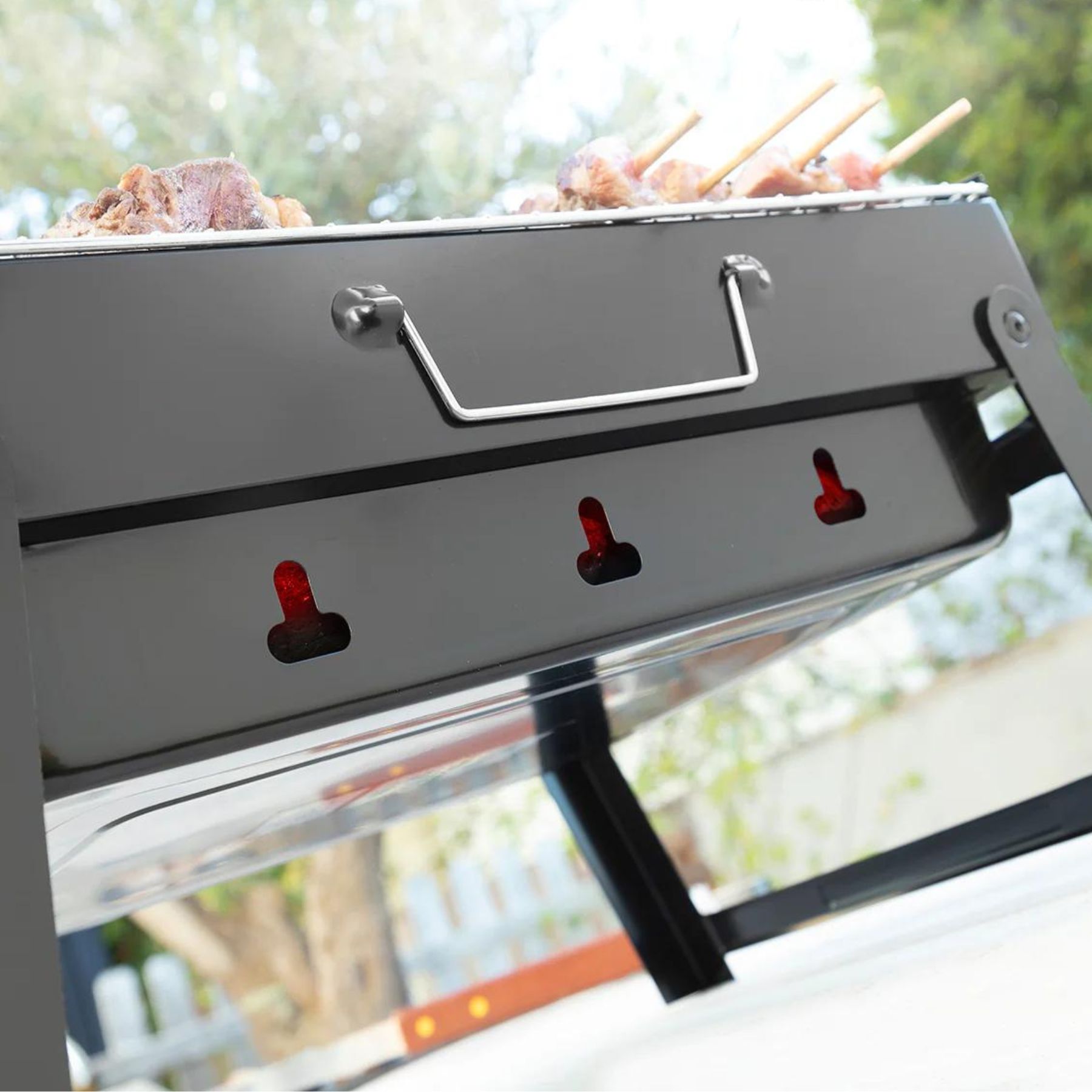 BearBQ Klappgrill – Grillen, wo immer du bist