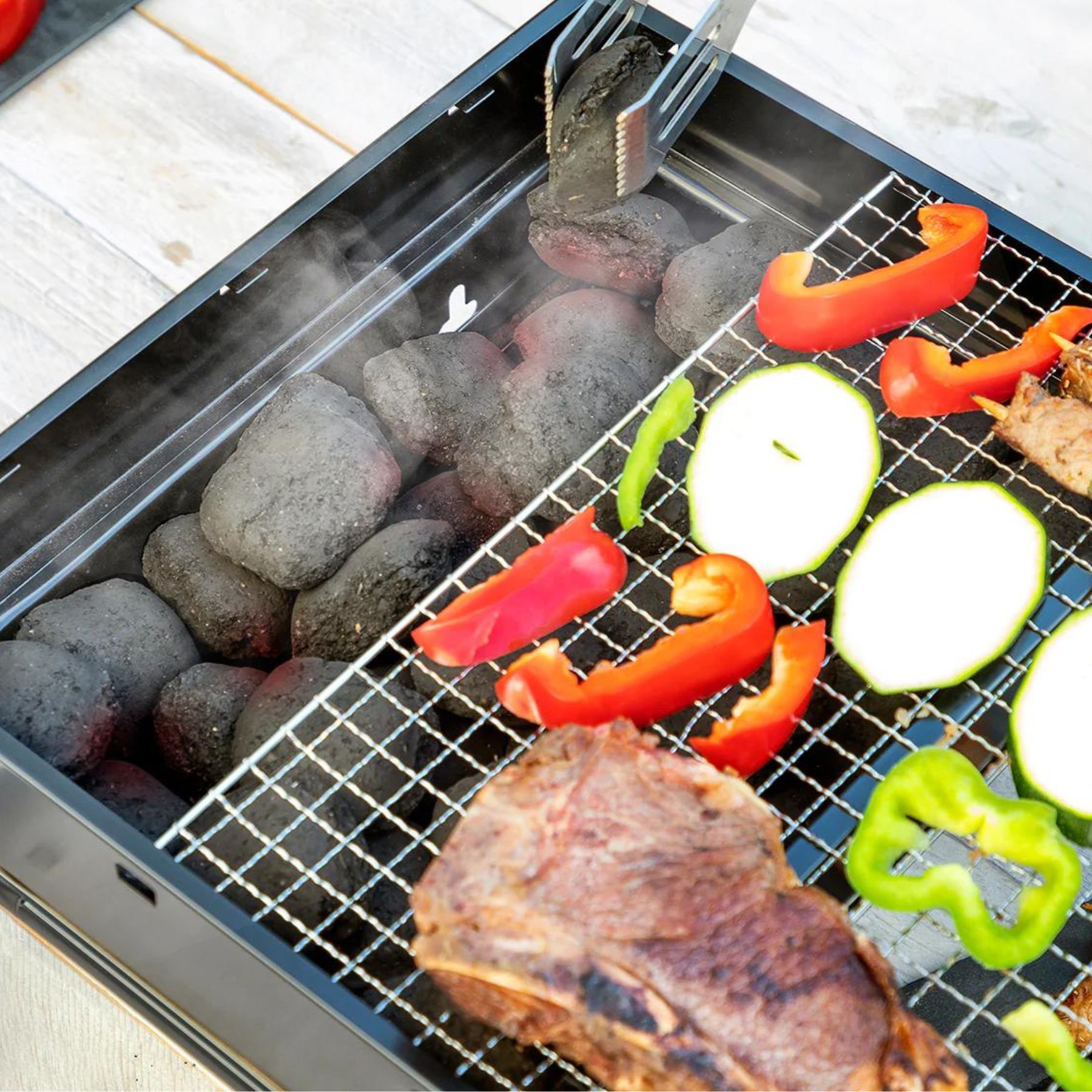 BearBQ Klappgrill – Grillen, wo immer du bist